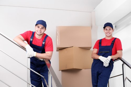 Packing and moving service for Raynes Park homes and flats