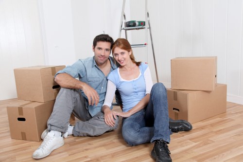 Local packing team helping with household relocation in Raynes Park